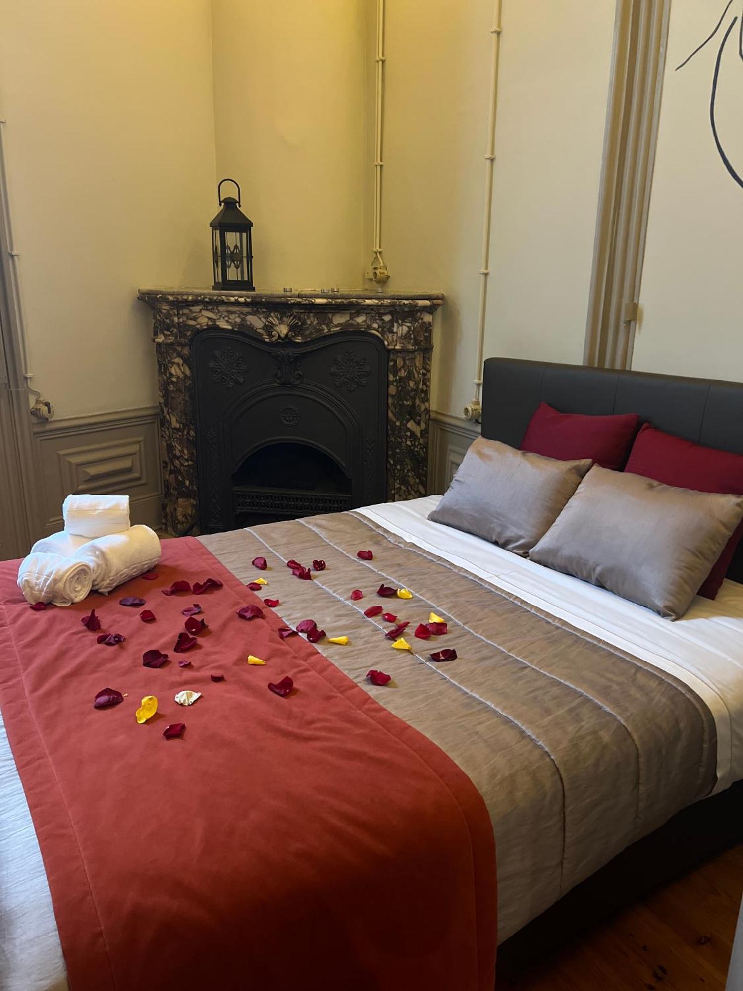 Serenata Hotel & Hostel Coimbra Ngoại thất bức ảnh