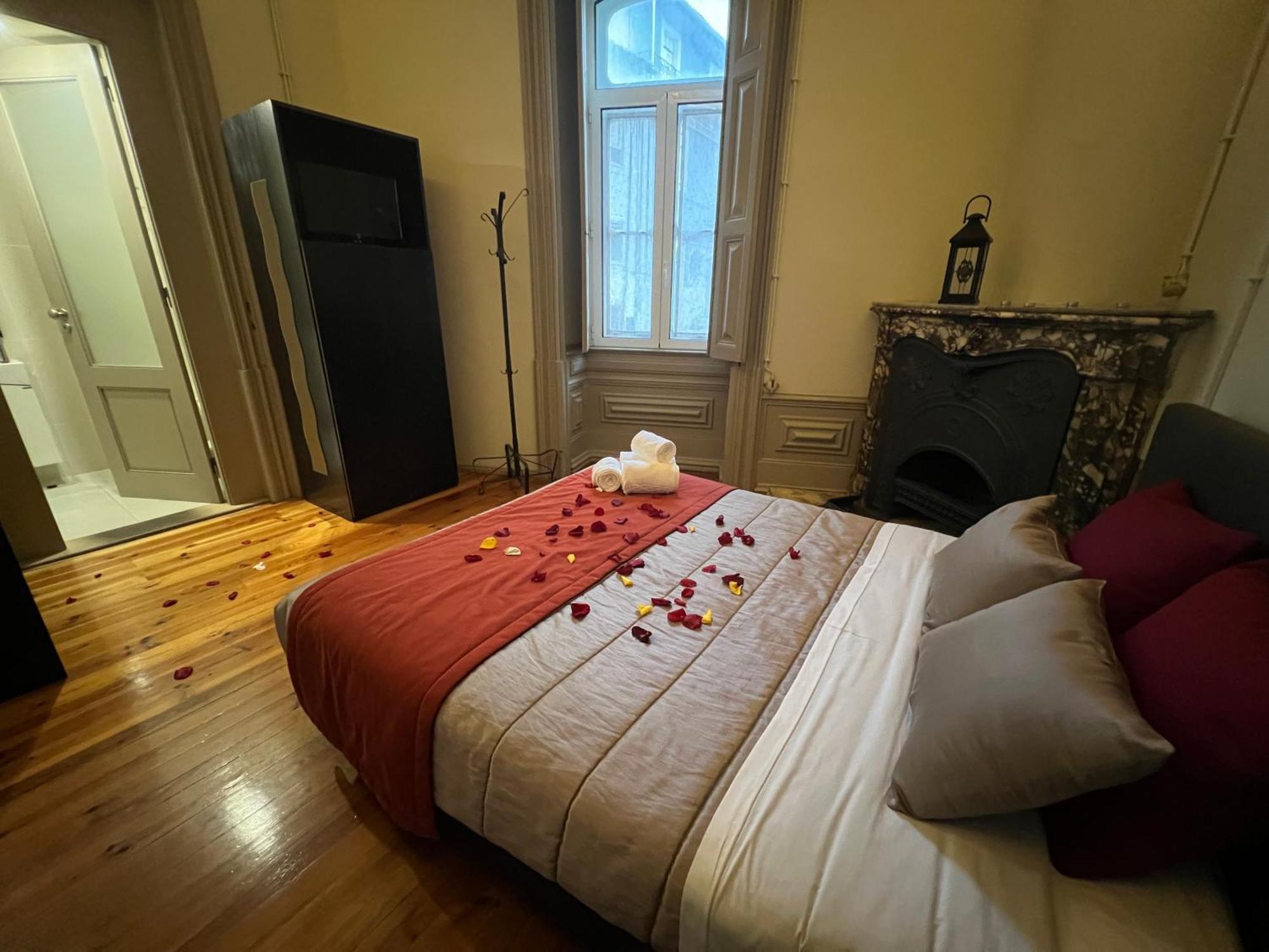 Serenata Hotel & Hostel Coimbra Ngoại thất bức ảnh